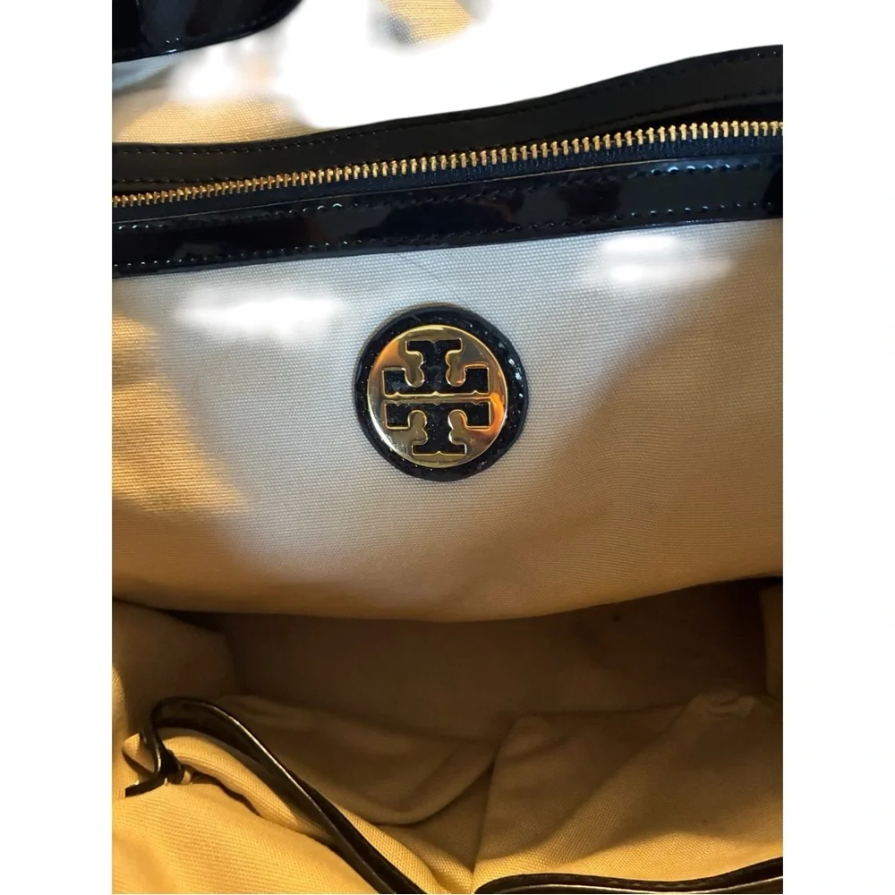 TORY BURCH Large Logo Charm Tote Black Canvas Patent Leather EUC